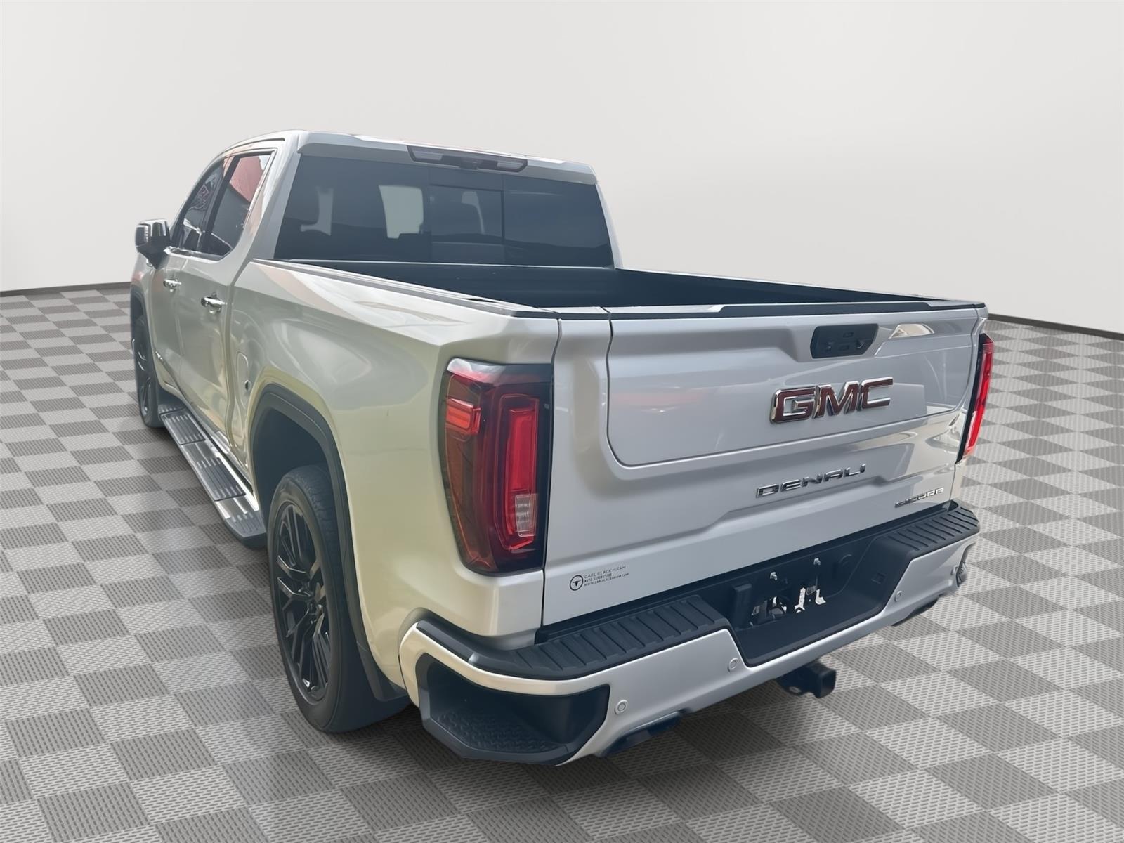 gmc sierra 1500 denali 2021 3GTU9FED2MG311307 image gmc sierra 1500 denali 2021 3GTU9FED2MG311307 image